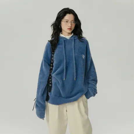 omont蛋挞家 连帽仿水貂绒毛衣女秋冬新款刺绣显瘦宽松针织卫衣图片