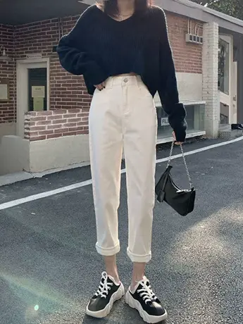 外贸清仓捡漏春秋杏色牛仔裤女直筒宽松高腰新款九分小个子裤子图片