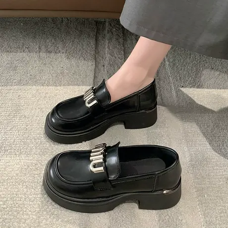 一脚蹬乐福鞋女2024春秋季新款复古英伦风粗跟单鞋配裙子jk小皮鞋图片