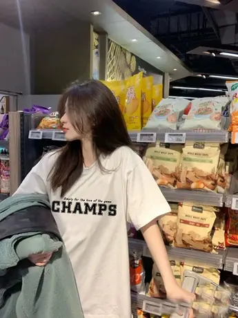 中长款大版t恤短袖女2023新款欧货宽松仿棉大码圆领遮屁股上衣ins图片