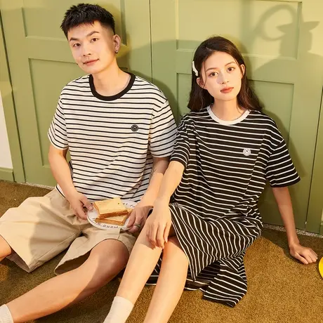 唐狮条纹小标情侣短袖T恤男夏季宽松纯棉一衣一裙女学生半袖T商品大图