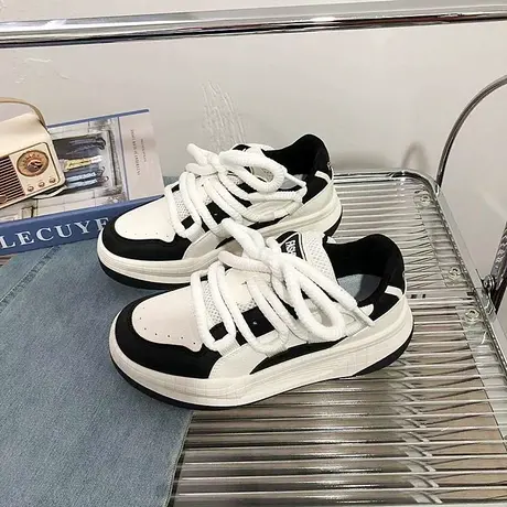 脏辫设计滑板面包鞋女ins超火百搭休闲运动板鞋2023秋新款休闲鞋图片