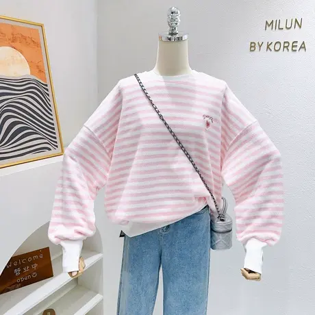 ins甜美奶呼呼的软糯上衣~2023秋款韩版爱心条纹毛衣拼接长袖卫衣商品大图