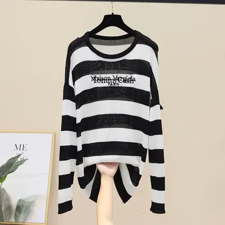 黑白条纹毛衣女2023早秋新款设计感破洞露肩宽松中长款刺绣针织衫商品大图