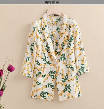 小西装女早秋2022新款韩版小众设计女士小西服西装外套百搭配裙子图片