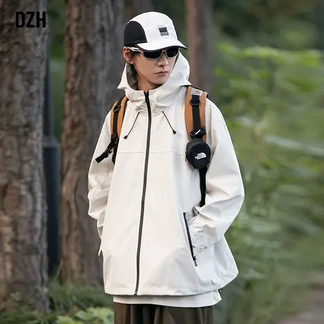 男生米白色冲锋衣外套男秋季潮高级感痞帅男装2024新款登山服夹克商品大图