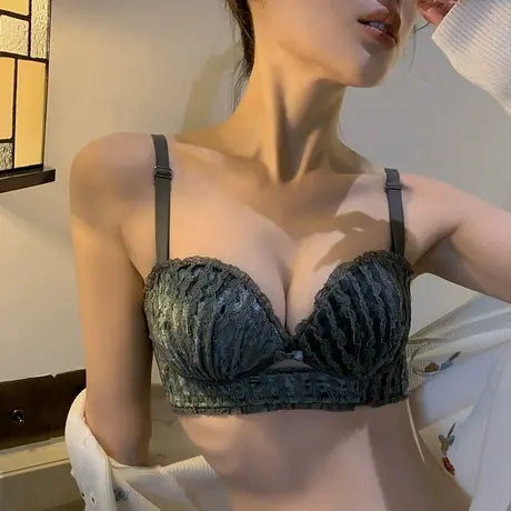 小胸聚拢内衣无钢圈性感纯欲胸罩收副乳上托丝绒平胸显大文胸套装图片