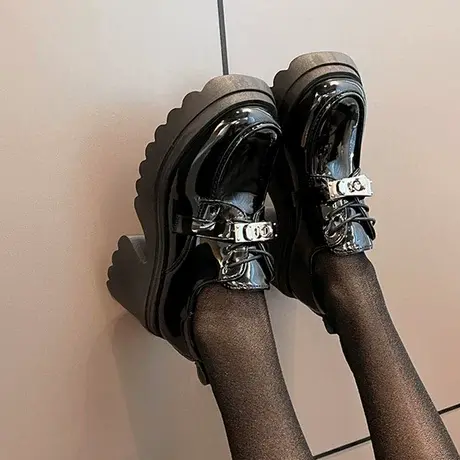 厚底英伦风小皮鞋女2023春季新款系带金属扣小个子高跟乐福鞋单鞋图片