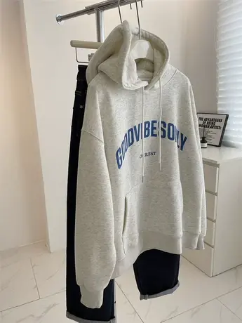 美式字母印花加绒连帽白灰卫衣女！秋冬宽松加厚慵懒上衣套头帽衫图片