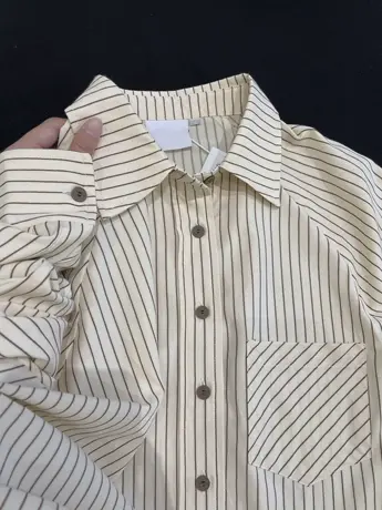 复古港味chic条纹衬衫女长袖春装设计感小众夏季薄款防晒外穿上衣图片