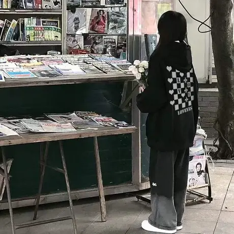 连帽卫衣2024新款女秋冬美式复古小众设计感oversize宽松外套上衣图片