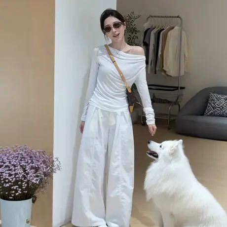 早秋穿搭镂空露背一字肩长袖t恤女2025新款巨好看设计感斜肩上衣商品大图