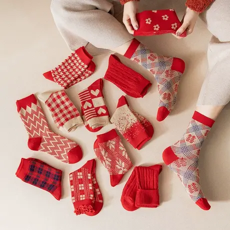 新年红袜子女秋冬季潮流本命年袜复古国潮中筒袜节日袜圣诞袜批发商品大图