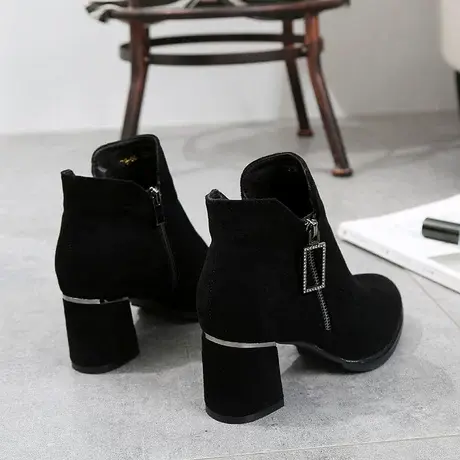 雅森短靴女秋冬新款裸靴平底及踝靴加绒马丁靴粗跟尖头平跟女靴子图片