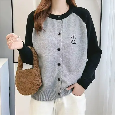 春装2023年新款圆领小兔子独特别致气质撞色毛衣针织开衫外套减龄图片