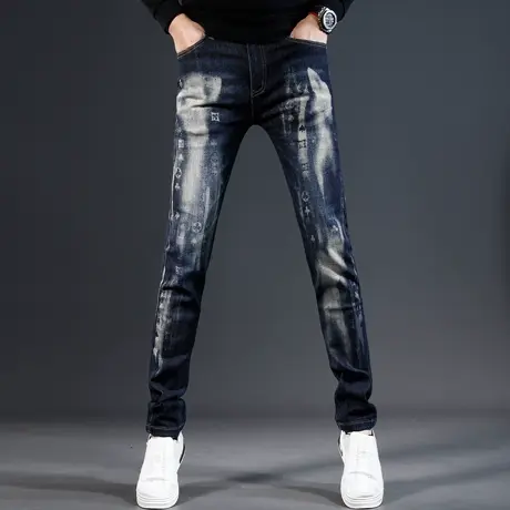 欧美牛仔裤男款修身小脚秋冬款激光印花高端弹力潮流男士裤子蓝色图片