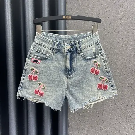 欧货樱桃刺绣牛仔短裤女2024春夏新款高腰显瘦毛边a字阔腿裤热裤图片