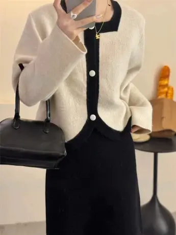 毛衣开衫女秋冬2023新款方领设计感宽松显瘦洋气浣熊小香风外套潮商品大图