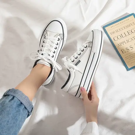 经典帆布鞋女2021年冬季新款ulzzang百搭学生潮鞋ins休闲平底板鞋图片