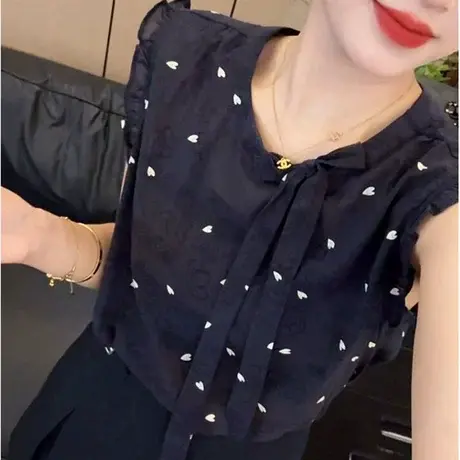 韩版设计感木耳边拼接衬衫女夏季新款薄款爱心蝴蝶结别致漂亮上衣商品大图