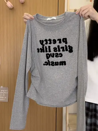 红续植绒字母收腰长袖T恤女小众简约学院风百搭打底上衣秋冬新款商品大图