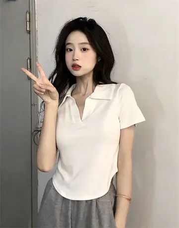 v领正肩t恤短袖女夏季2023年新款修身显瘦纯棉小众短款polo衫上衣图片