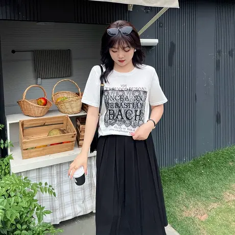 2023夏季新款显瘦大码胖MM短袖宽松上衣女蕾丝印花套头针织T恤衫商品大图