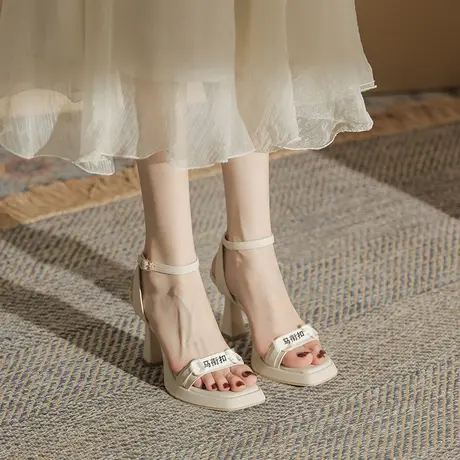 一字带防水台凉鞋女粗跟2023年夏季新款性感仙女风方头露趾高跟鞋图片