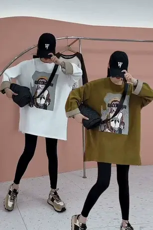 2023秋冬新款印花卫衣女装宽松中长款遮肚子长袖套头T恤卫衣气质商品大图