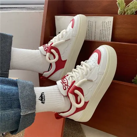 厚底小白鞋女2023新款春季爆款女鞋小众设计感板鞋子女生百搭休闲商品大图