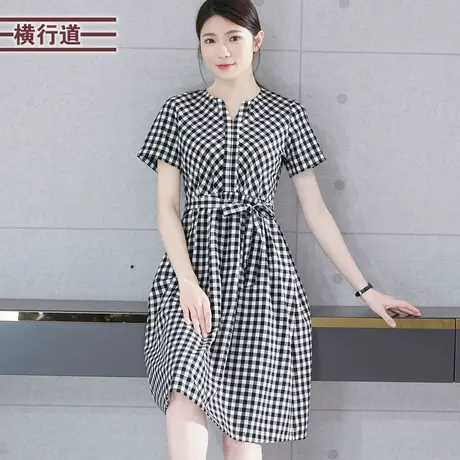 裙子女夏天V领宽松中长款短袖女A字裙显瘦收腰黑白格连衣裙夏季女图片