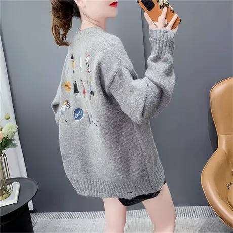 后背卡通刺绣软糯圆领毛衣女秋冬2023新款韩版宽松保暖打底针织衫图片