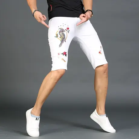 男士刺绣五分白色牛仔短裤男款2023新款潮牌休闲修身裤子秋款男裤图片