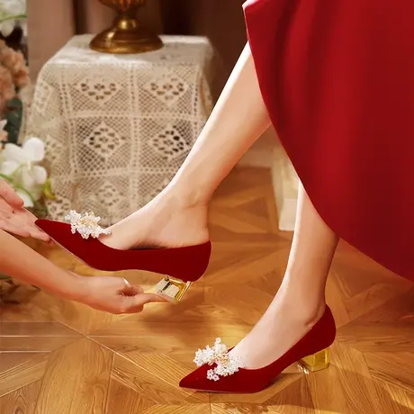 爱丽拉红色结婚鞋子女2023新款粗跟秀禾服新娘鞋不累脚小众高级感商品大图