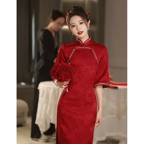 红色旗袍敬酒服2023年新款倒大袖年轻款高级感中式订婚回门连衣裙图片