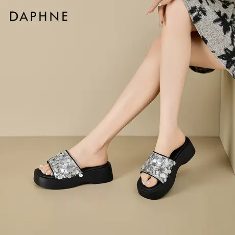 Daphne/达芙妮2025新款厚底凉拖女ins外穿沙滩拖鞋小香风沙滩凉鞋图片