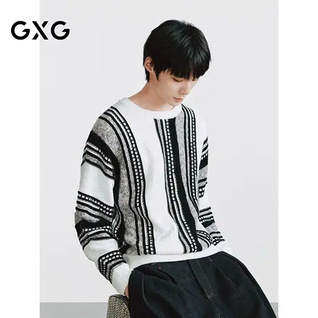 GXG 黑白色微落肩设计毛衣拼色条纹圆领线衫  2025冬季新品图片