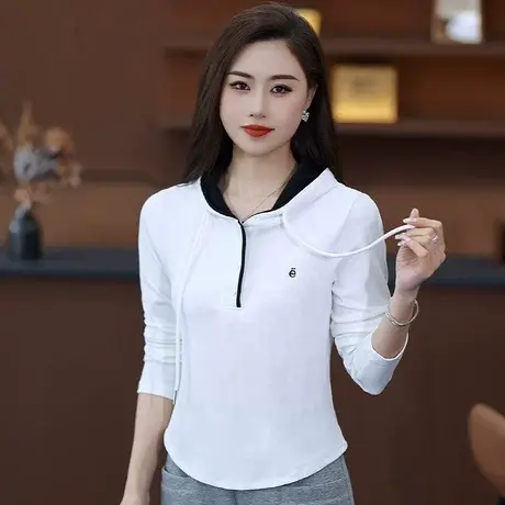 拉夏贝尔时尚连帽长袖T恤女拼接撞色短款上衣秋2025新款打底卫衣商品大图