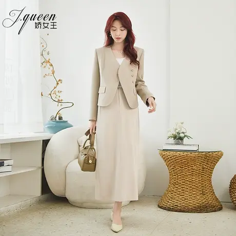 西装外套2024春季新款气质时尚通勤休闲百搭小个子v领短款小西服图片