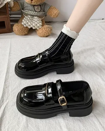 黑色小皮鞋女夏季增高厚底亮面2023年新款英伦风jk复古玛丽珍单鞋图片