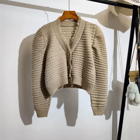 须边坑条毛衣开衫外套女秋冬新款宽松v领休闲气质短款针织衫上衣图片