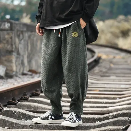 秋冬新款休闲裤男加肥加大码中国风刺绣收口长裤宽松青年潮小脚裤图片