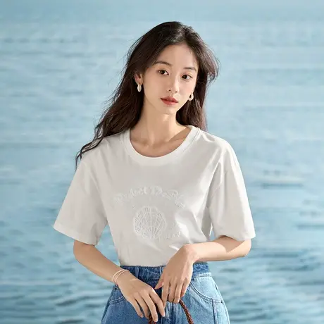 【商场同款】茵曼圆领宽松刺绣T恤2023夏季女装新款显瘦短袖上衣图片