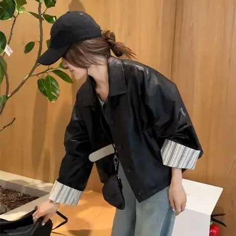 欧洲站设计感袖口撞色拼接翻领皮衣外套女2025春季新款夹克上衣图片