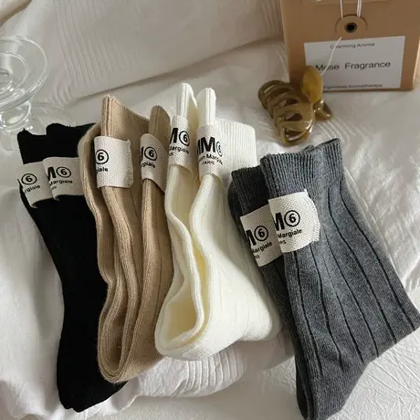 2023袜子女中筒袜ins潮纯色纯棉简约女生春秋吸汗防臭百搭长筒袜商品大图