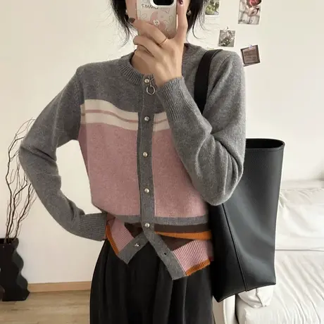 25257-浣熊绒圆领拼色长袖针织开衫外套百搭秋冬上衣女宽松简约商品大图