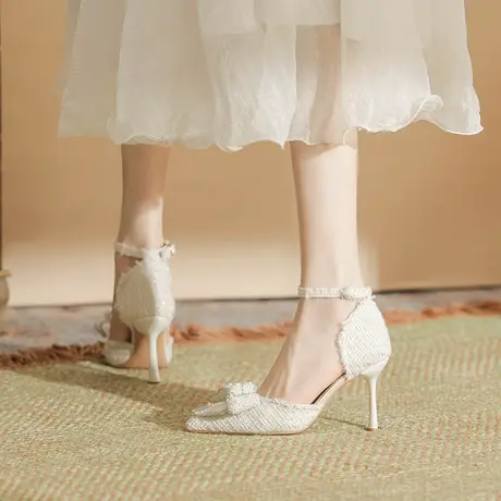 包头凉鞋2023夏季新款尖头蝴蝶结中空细跟一字带小众设计感高跟鞋商品大图