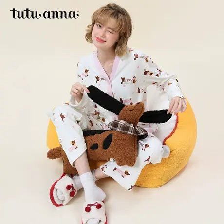 tutuannaBB绒V领糖果小熊满印前扣长袖长裤套装商品大图