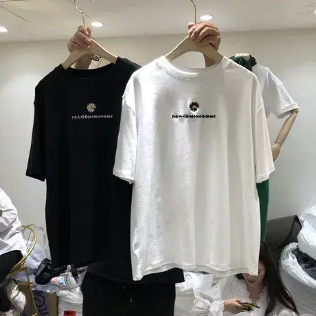 特大码240斤小雏菊纯棉t恤女夏装宽松显瘦加肥加大胖mm心机上衣潮图片