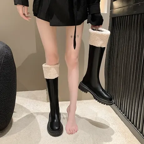 网红羊羔翻毛长筒靴女冬2024新款加绒保暖骑士靴厚底高筒瘦瘦棉靴图片